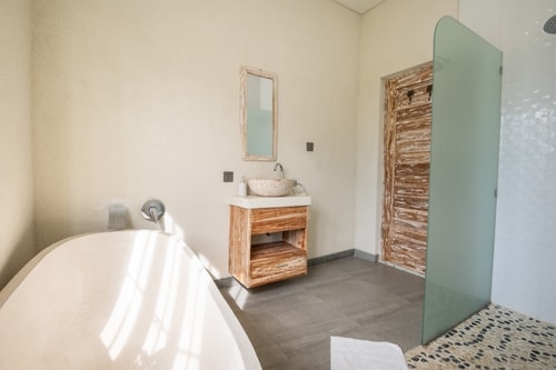 Stylish Studio Near Balangan | Sauna & Pool