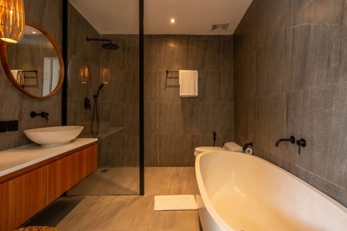 Solencia -  3BR Designer Villa with Pool & Bathtub