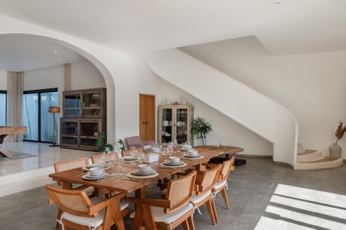 Bianca Villa - 4 Bedroom with Pool Table, Canggu