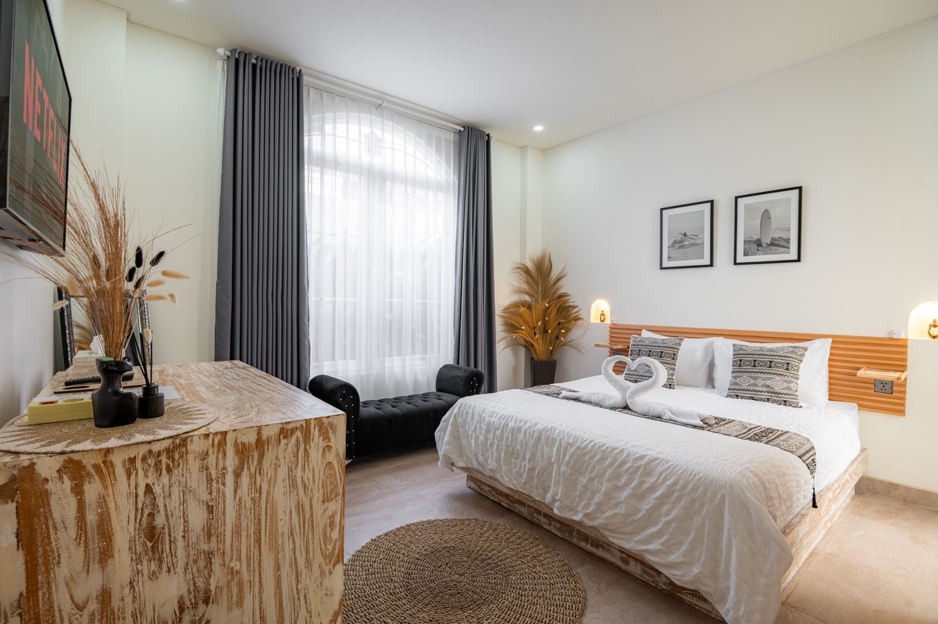 1BR Studio | Bathtub, Sauna & Near Beaches