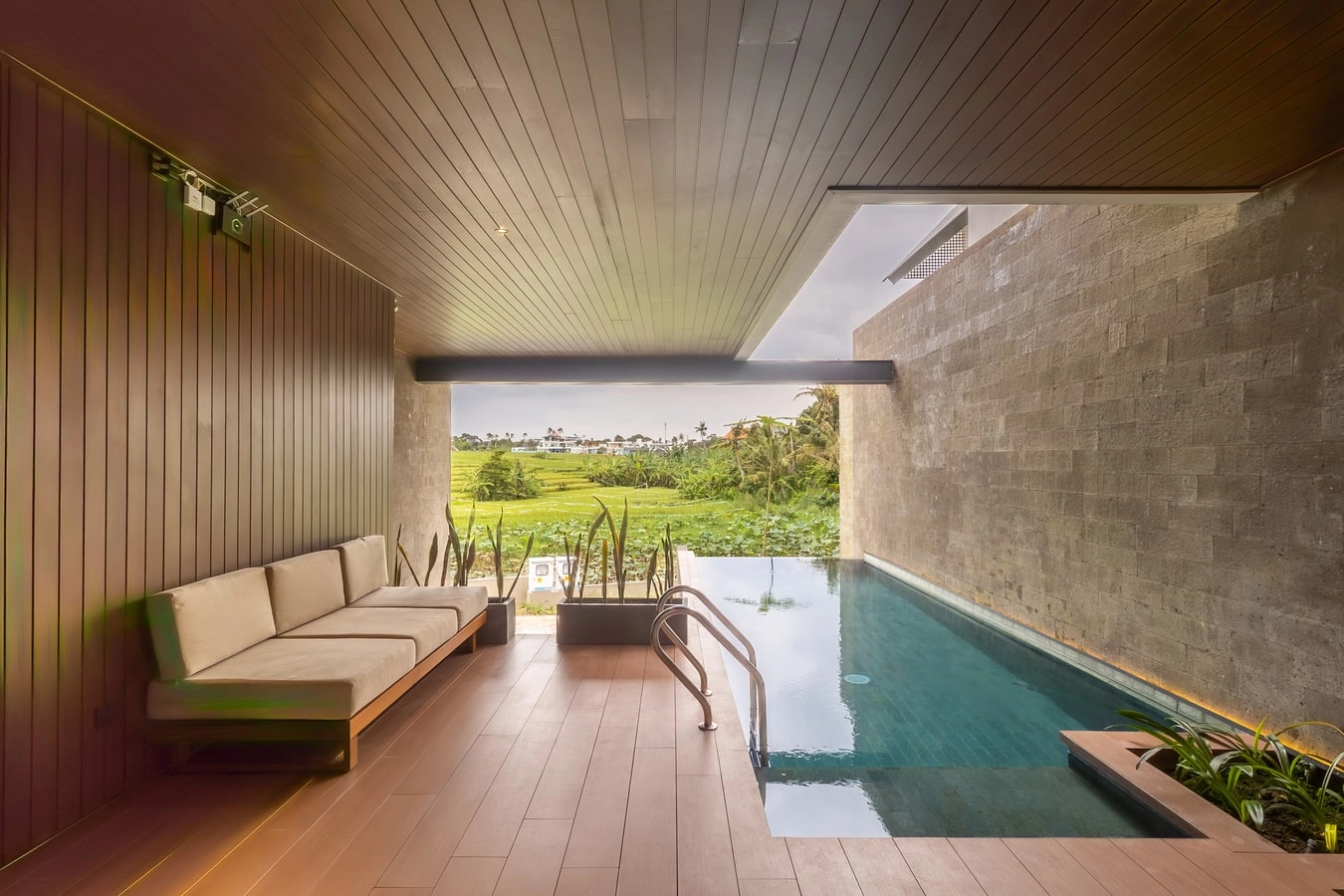 Tamora - 3BR Villa with Paddy View Pool, Canggu