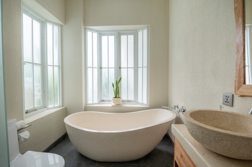 1BR Studio | Bathtub, Sauna & Near Beaches