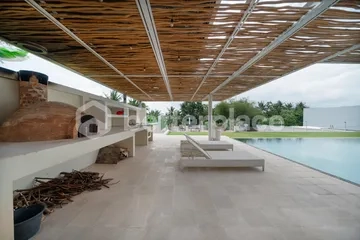 Freehold or Leasehold Villa in Beraban, 10 Minutes From Kedungu Beach