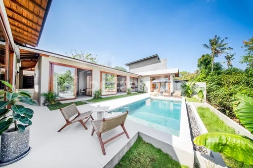 Modern 4 Bedroom Villa Surrounded by Nature in Tumbak Bayuh