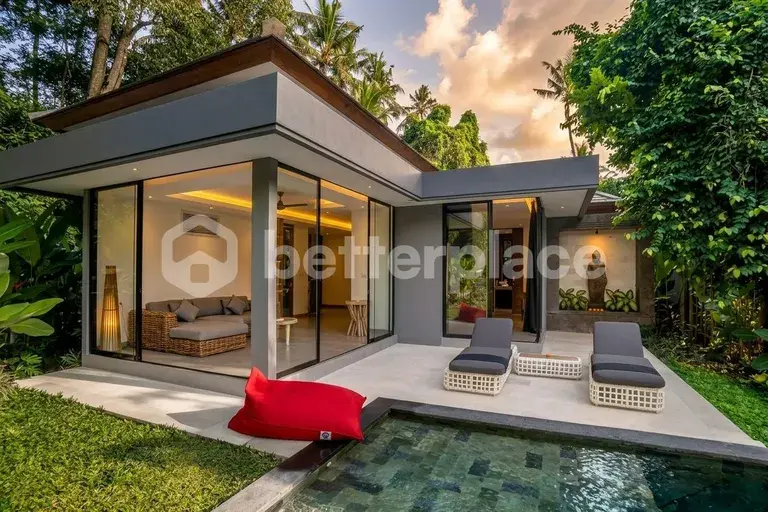Where Tranquility Meets Walkable Convenience — Contemporary 1-Bed Villa Steps from Ubud's Finest Cafés and Restaurants