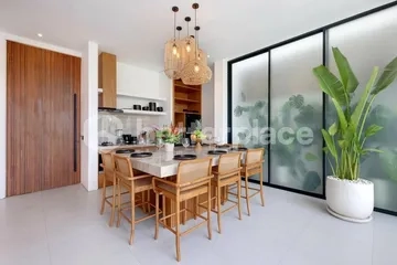 Three-Storey Premium 3-Bed Villa in the Heart of Canggu — Rooftop Pool-Jacuzzi, Open-Air Kitchen and Rice Field Panoramas