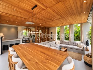 Modern 5 Bedroom Villa Surrounded by Nature in Tumbak Bayuh