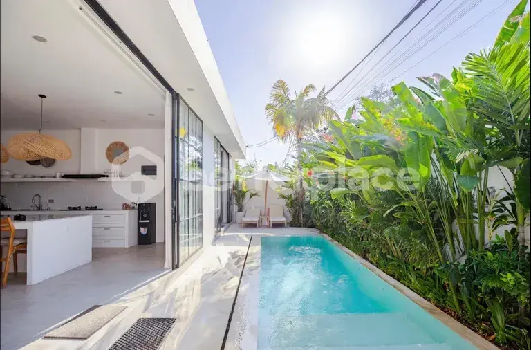 Stylish Tropical Contemporary Villa in Bingin – 2 Bedrooms Near Bali’s Best Surf Spots