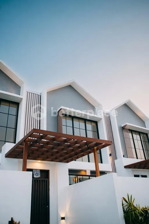 Live Together, Live Separately — Newly Completed Compound Designed for Families, Friends or Colleagues