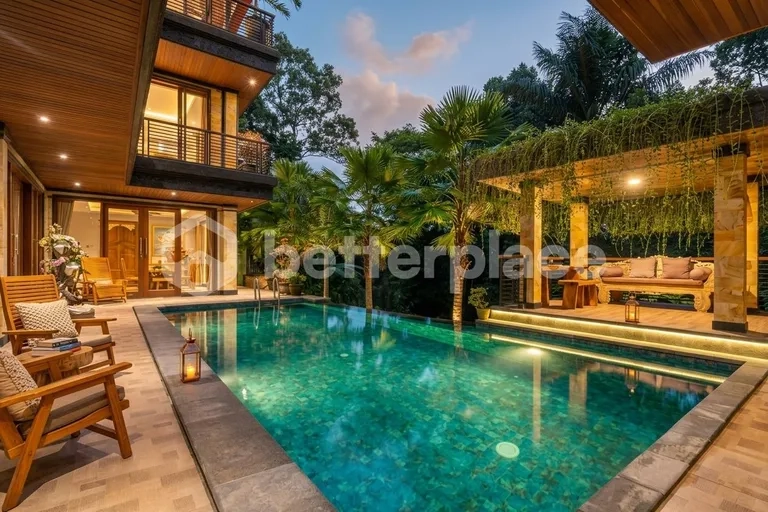 Striking Seven-Bedroom Art Deco Villa in Tegalalang — Outdoor Pool, Curated Gardens, Fifteen Minutes from Ubud Centre